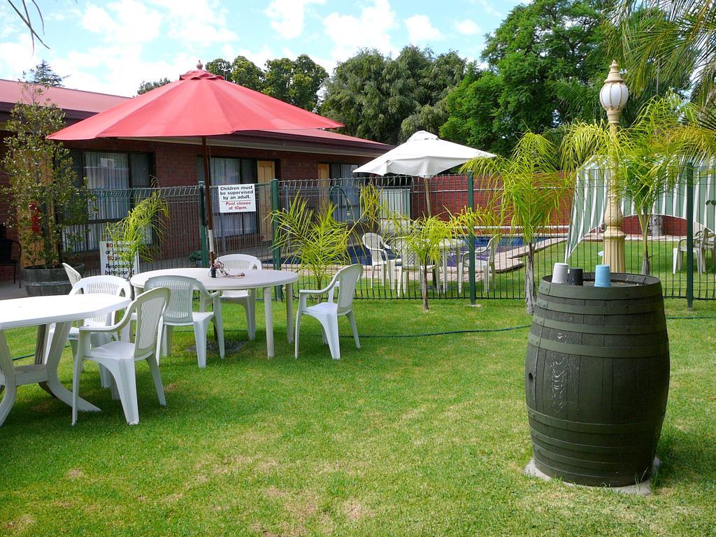 Murray River Motel Swan Hill Exterior photo